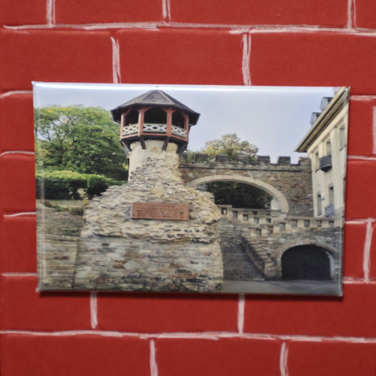 Heidenmauer / R&ouml;mertor Wiesbaden