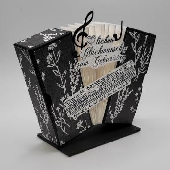 Geburtstagsbox Akkordeon